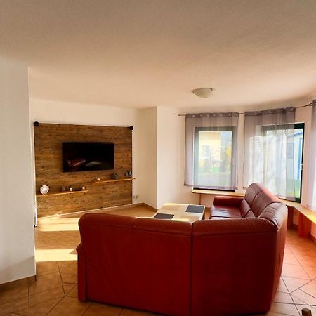 Ferienhaus Zum Findling Гёрен Экстерьер фото